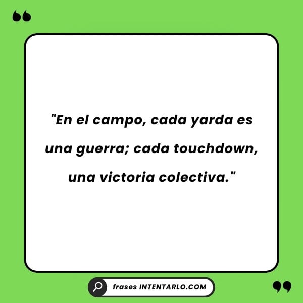 Fuerza y determinación en el campo Frase inspiradora sobre la fuerza y la determinación en el fútbol americano con la imagen de un jugador en plena acción.